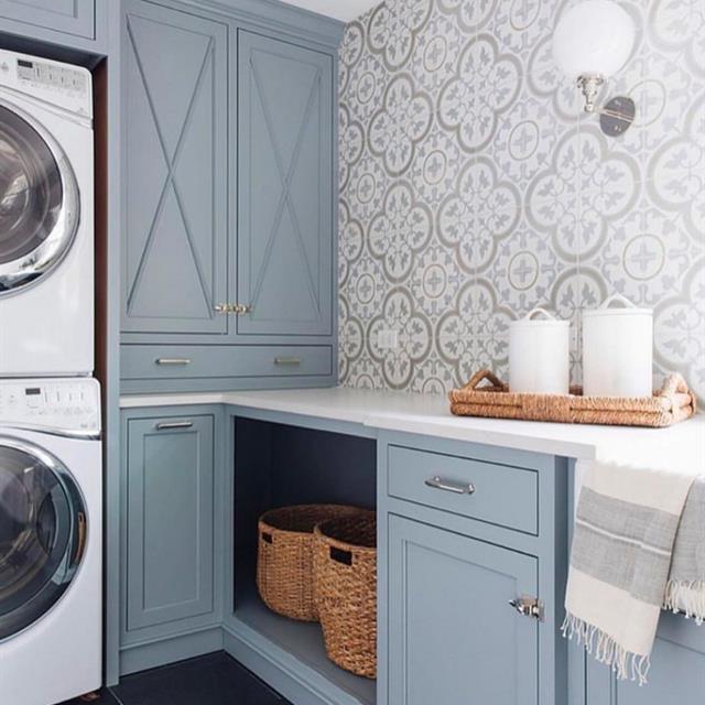 چگونه لاندری روم خانه خود را با کاغذ دیواری متحول کنیم؟